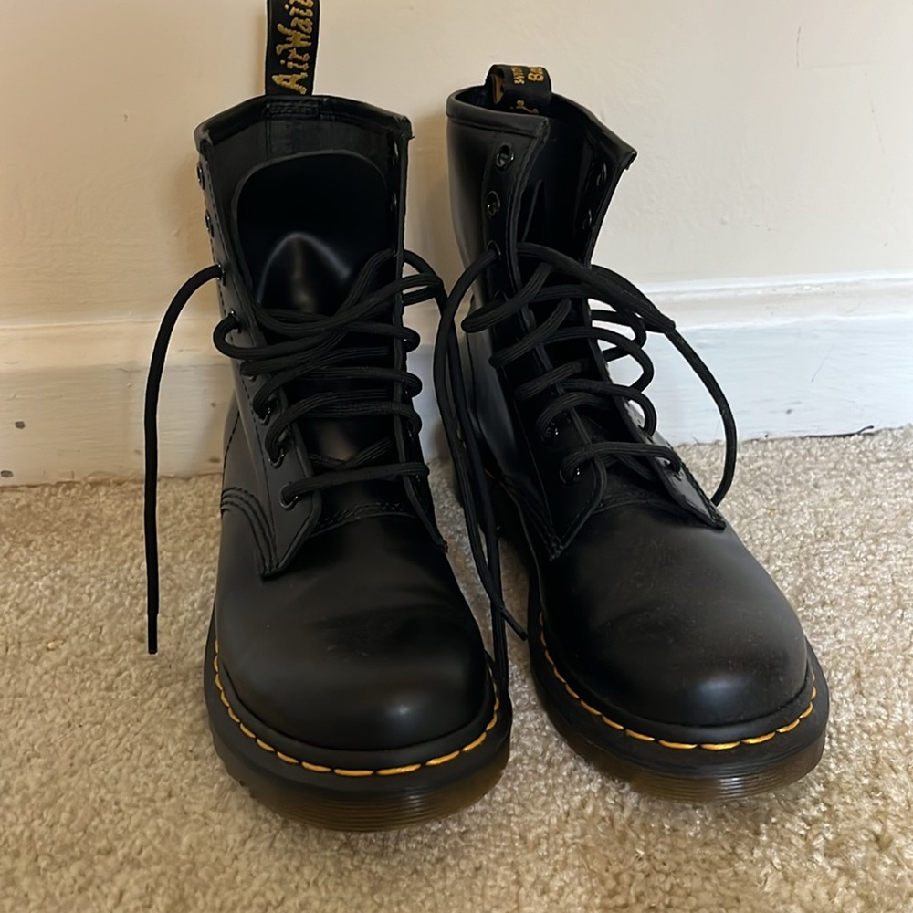 Black doc marten lace up boots, worn once!